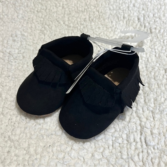 Old Navy Other - NWT Old Navy Black Mocassins Size 0-3 Months